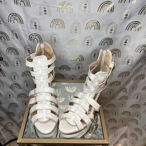 Elegant White Strappy Women's Sandals